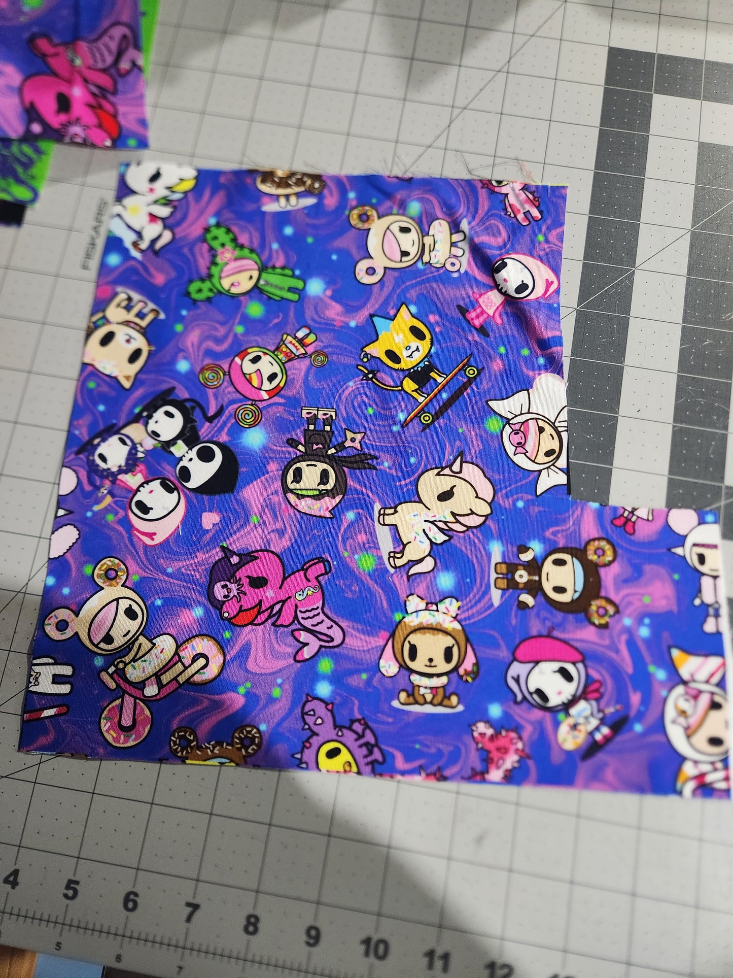 Scrap Cut Canvas Light 9"x11"