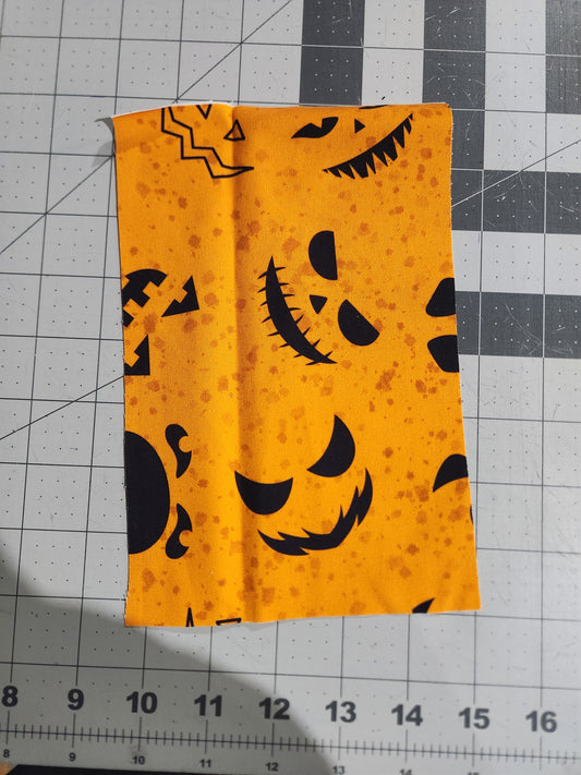 Scrap Cut Canvas Light 8"x5"