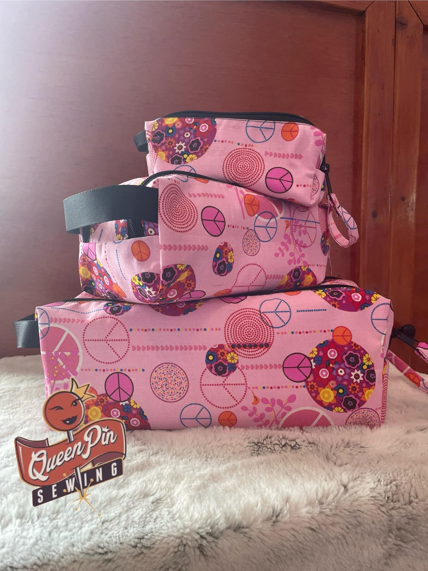 Travel Pouch (3 Sizes) Sewing Pattern- Digital Download