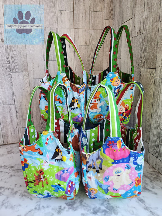Mini Classic Christmas Bucket Tote