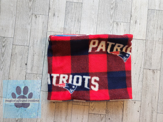 Pats Fleece Neck Cowl