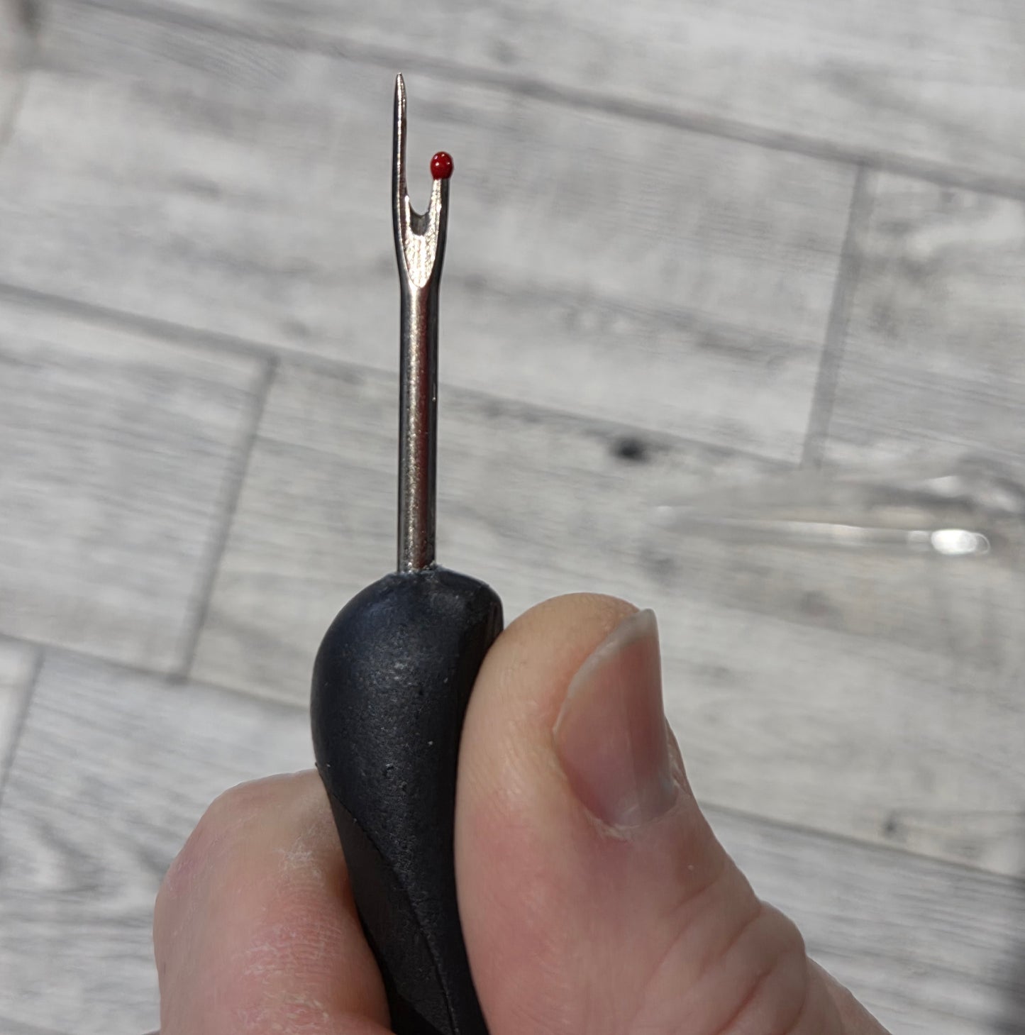 Ergonomic Seam Ripper