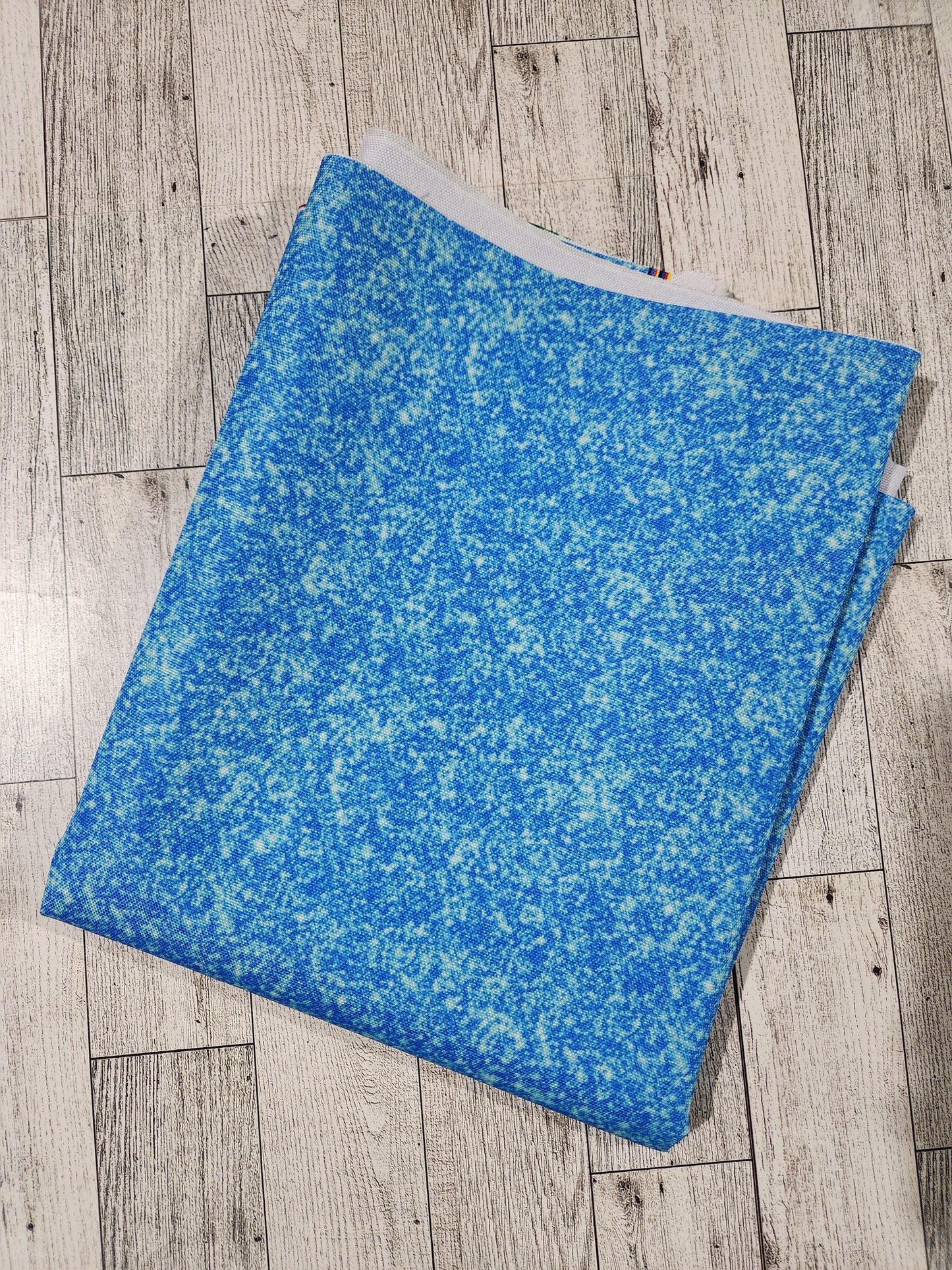Short Cut Waterproof Canvas 19"