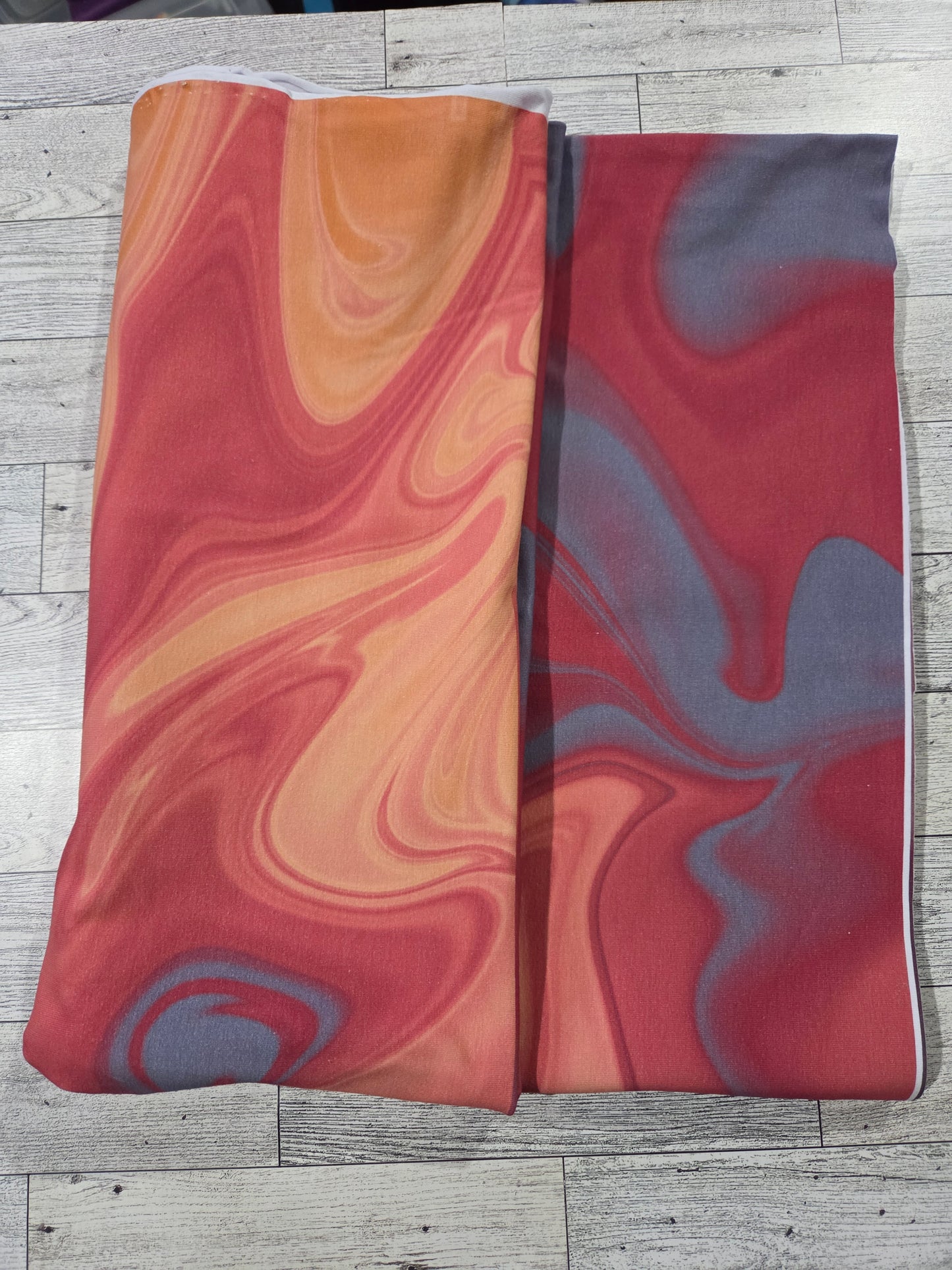RETAIL Cotton Spandex Liquid Ombre Cozy Autumn Small Set