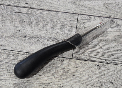 Ergonomic Seam Ripper